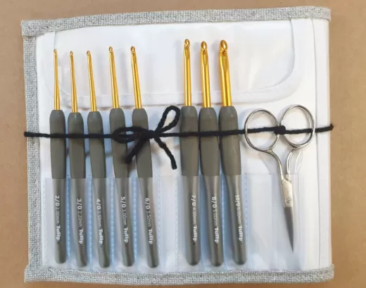 Tulip Etimo Gold Crochet Hook Set