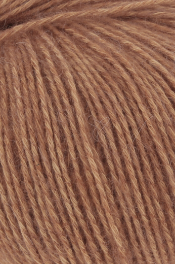 Regina 015 - Lang Yarns