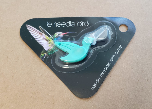 Hemline needle threader with cutter - green
