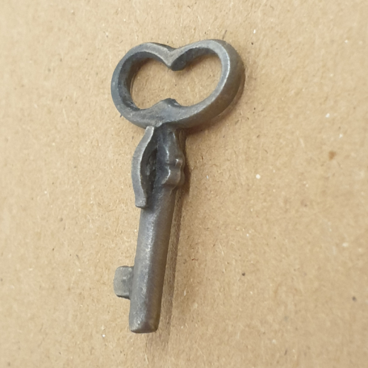 Knopf Metall - Schlüssel schwarz - 29 mm