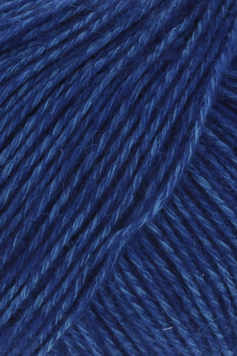 Regina 010 - Lang Yarns