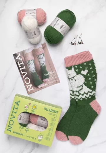Novita x Moomin Mothers Love Sockenbox