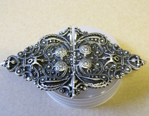 Ornament Clasp Diamond