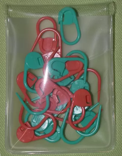 Clover Locking Stitch Markers - small