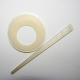 Shawl Pin round ecru