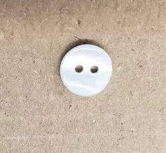 Mother-of-pearl button white - 9 mm