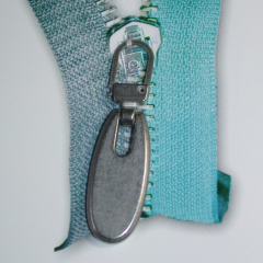 Zipper Pull Oval matt-silver