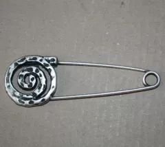 Kilt Pin Snail antique silver