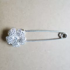 Kilt Pin Rhinestone Flower
