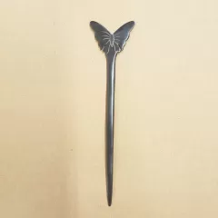 Stabschließe Horn mit Schmetterling